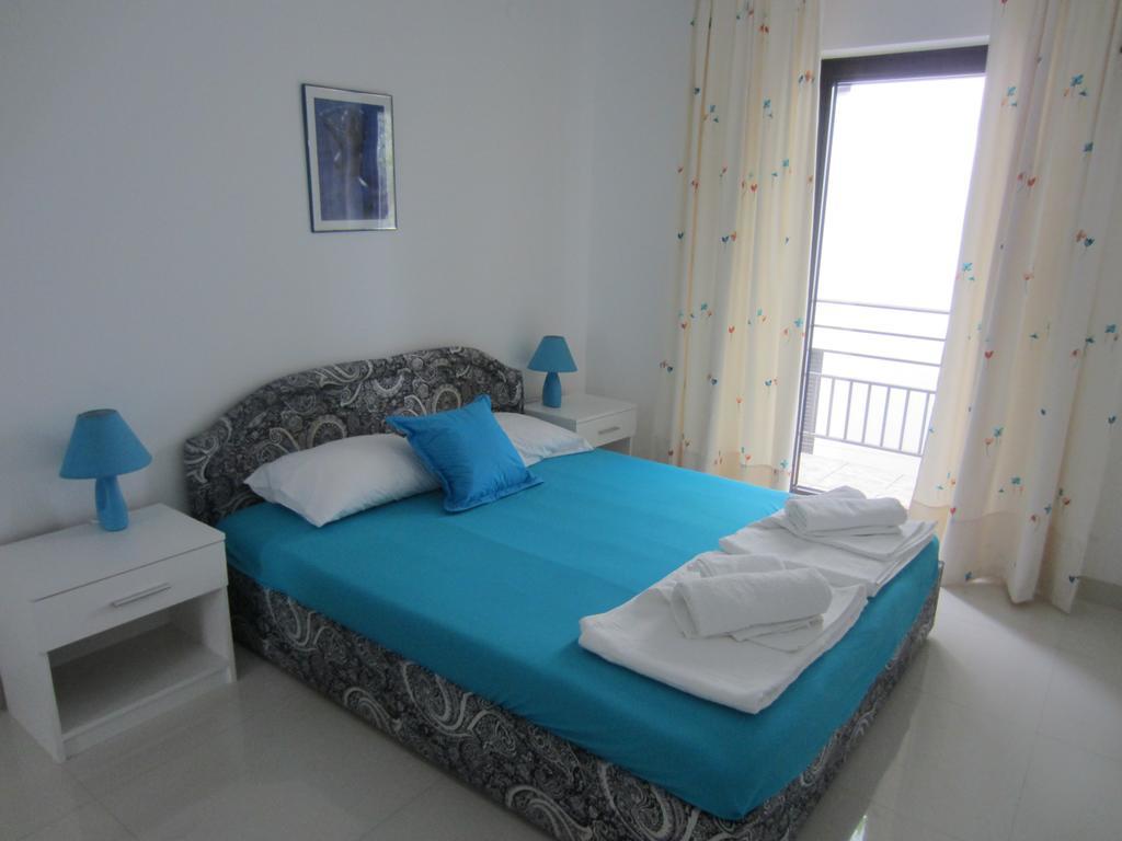 Apartments Minja Nerin Petrovac Exterior foto